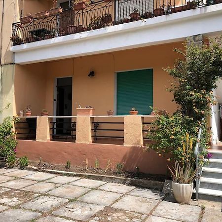 Casa Indipendente Zona Centrale La Maddalena  Ngoại thất bức ảnh