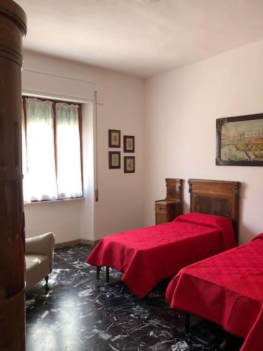 Casa Indipendente Zona Centrale La Maddalena  Ngoại thất bức ảnh
