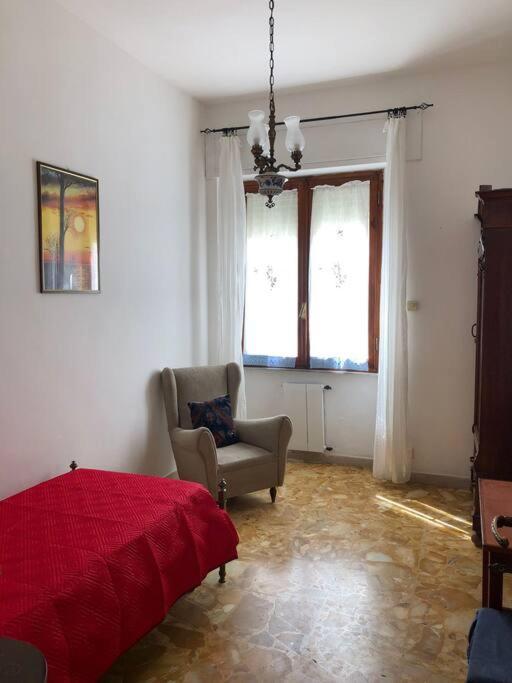Casa Indipendente Zona Centrale La Maddalena  Ngoại thất bức ảnh