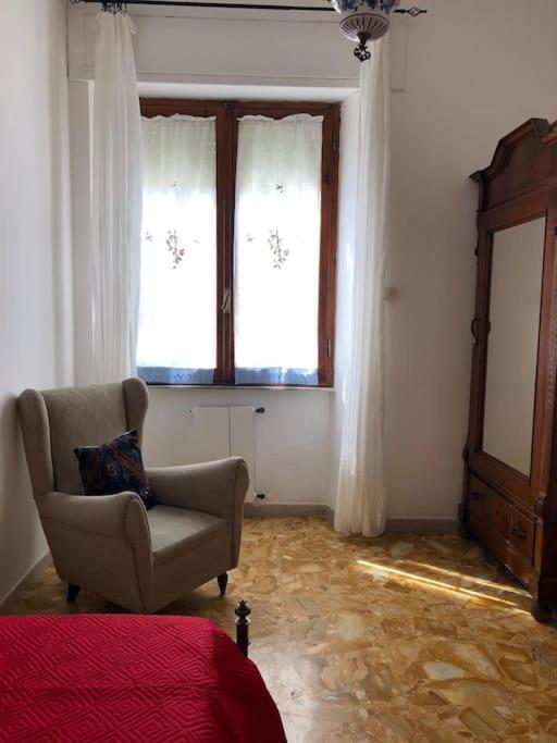 Casa Indipendente Zona Centrale La Maddalena  Ngoại thất bức ảnh