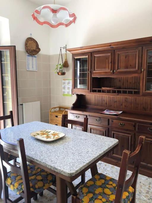 Casa Indipendente Zona Centrale La Maddalena  Ngoại thất bức ảnh